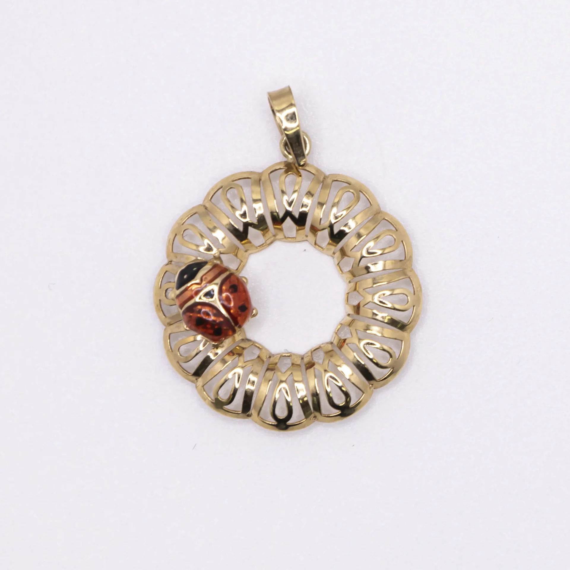Dije con forma de animal 14k