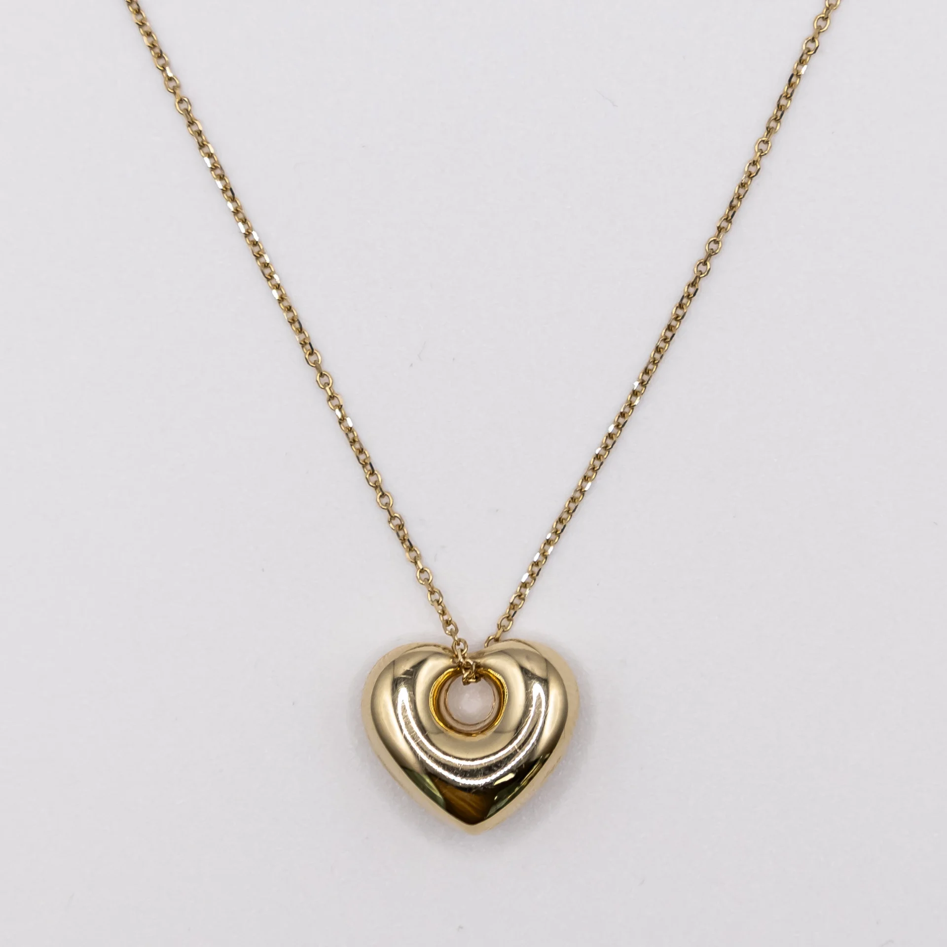 Cadena Eslabón de Cable y Colgante de Corazón 14k