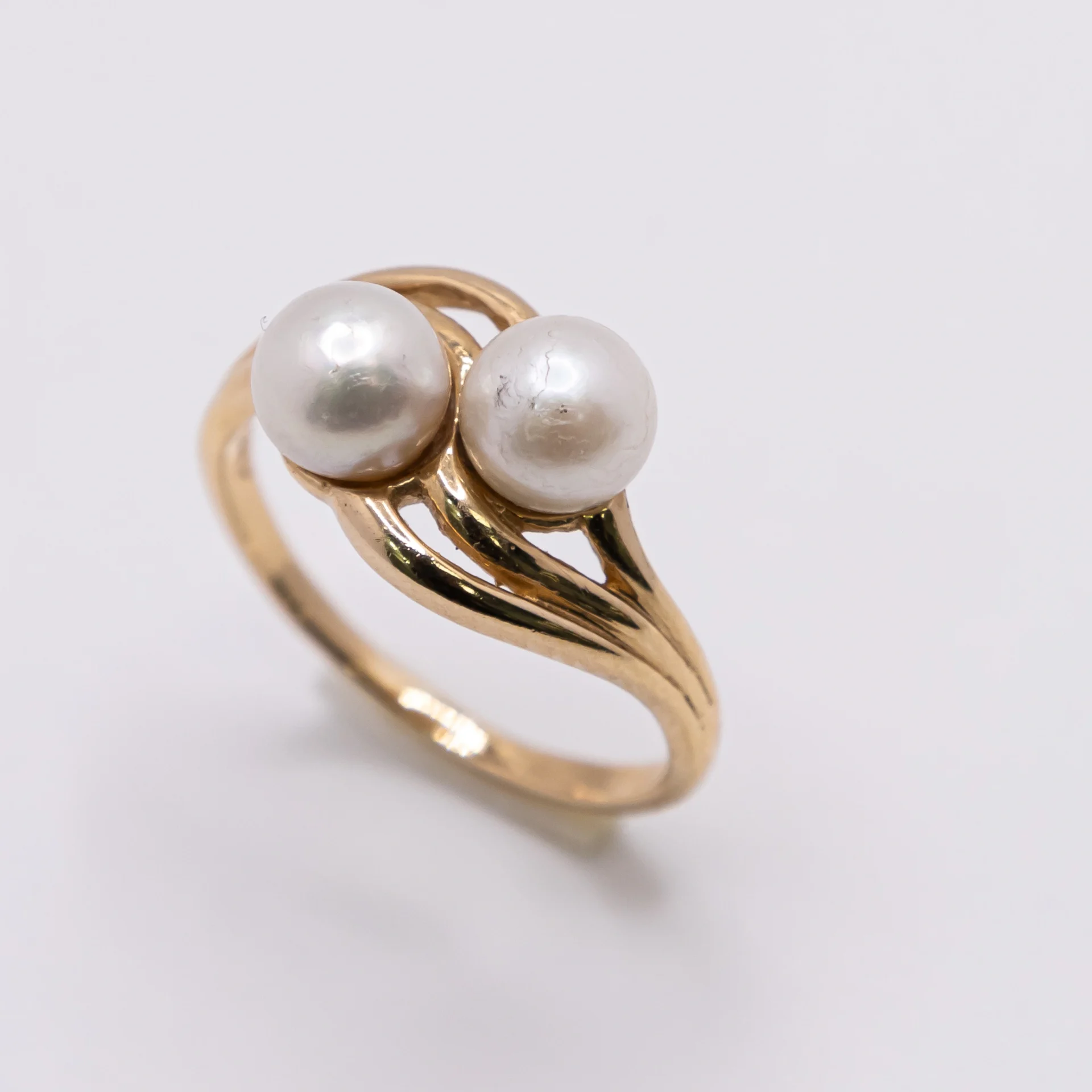 Anillo para Mujer con Perlas Simuladas 14k