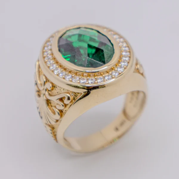 Anillo para Hombre con Piedra Ovalada Color Esmeralda 10k