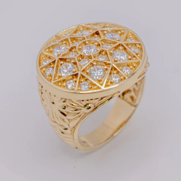 Anillo para Hombre: Roseta con Piedras Blancas Grandes 14k