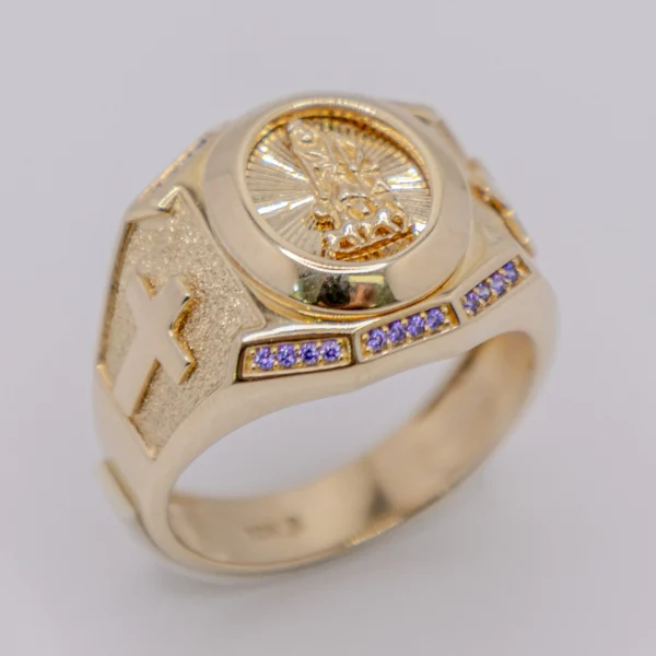 Anillo para Hombre con San Lázaro en Óvalo Cruz 10k