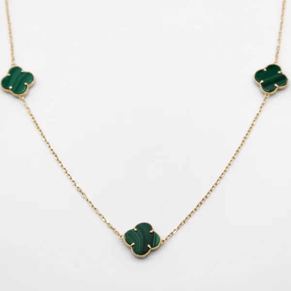Cadena con Tres Flores Verdes Grandes 10k