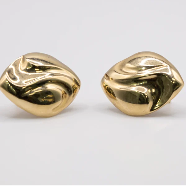 Aretes con Diseño de Almendra 14k