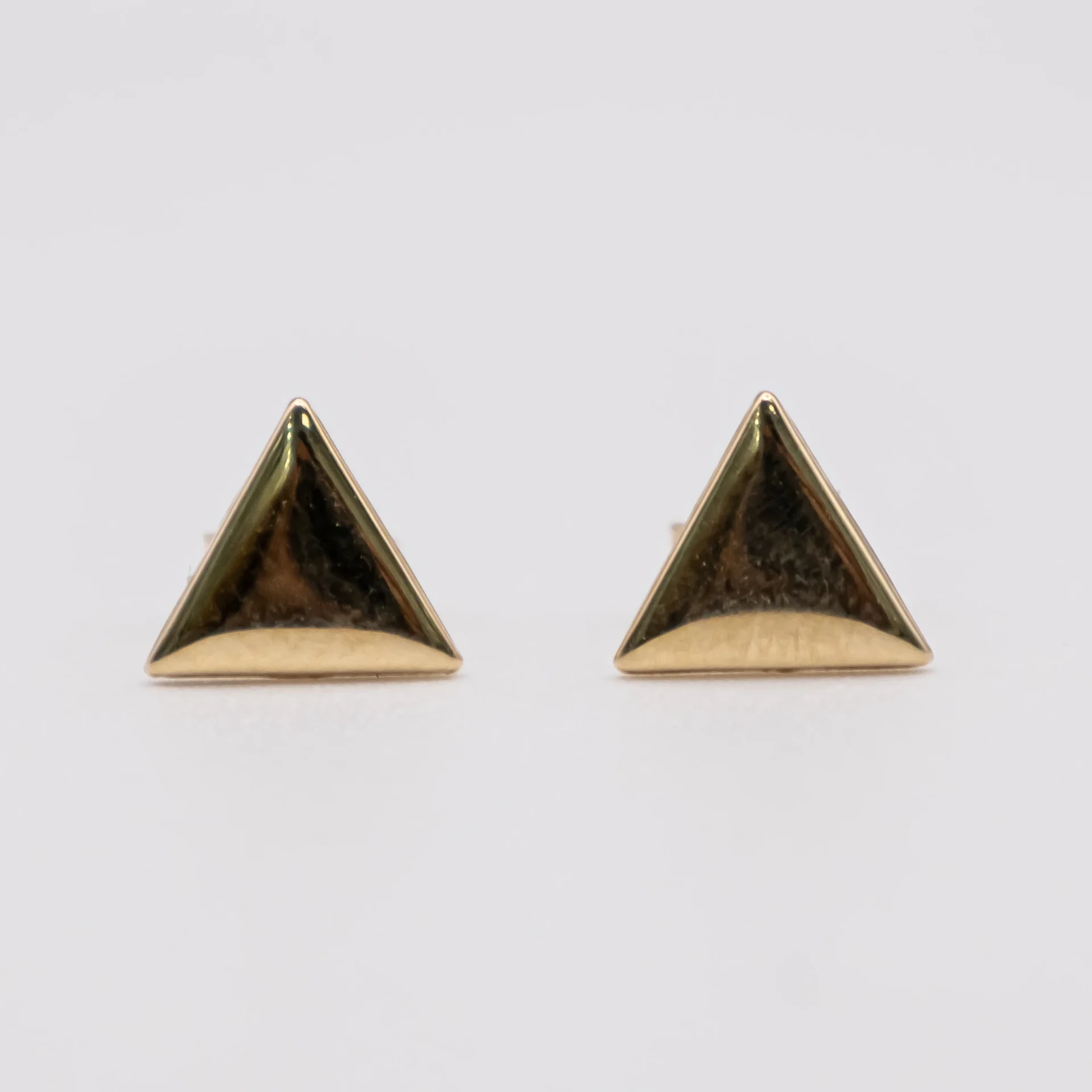 Aretes de Triángulos Grandes 14k