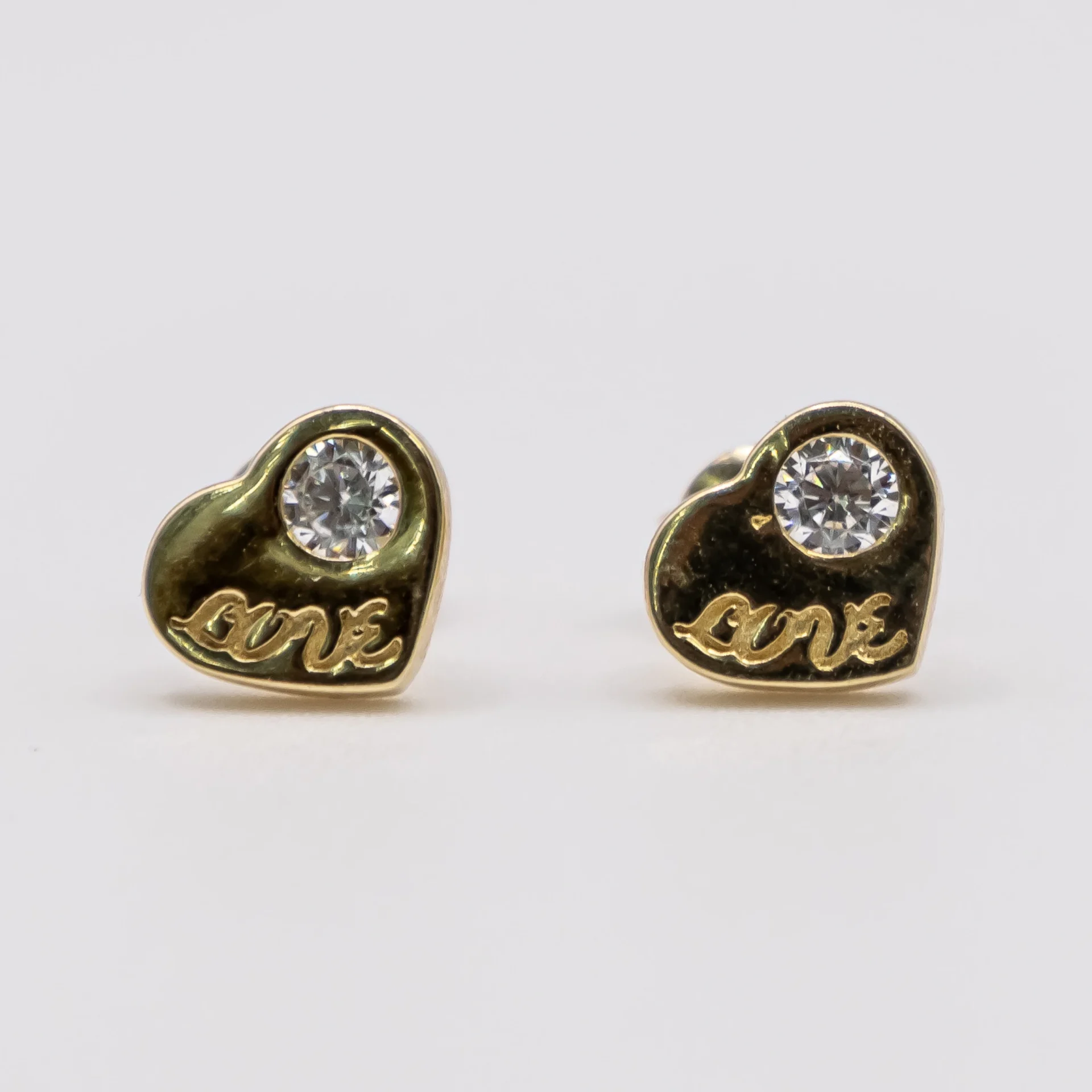 Aretes Corazón Love 10k