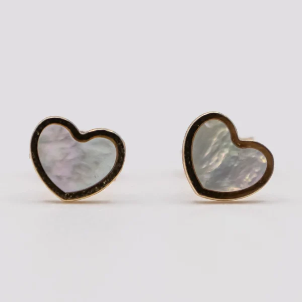 Aretes de Corazón y Nácar 14k