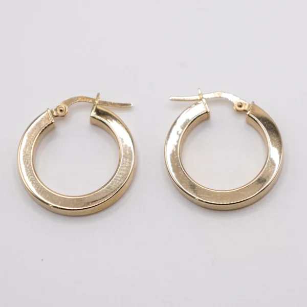 Argollas de Banda Ancha y Lisa Medianas 14k