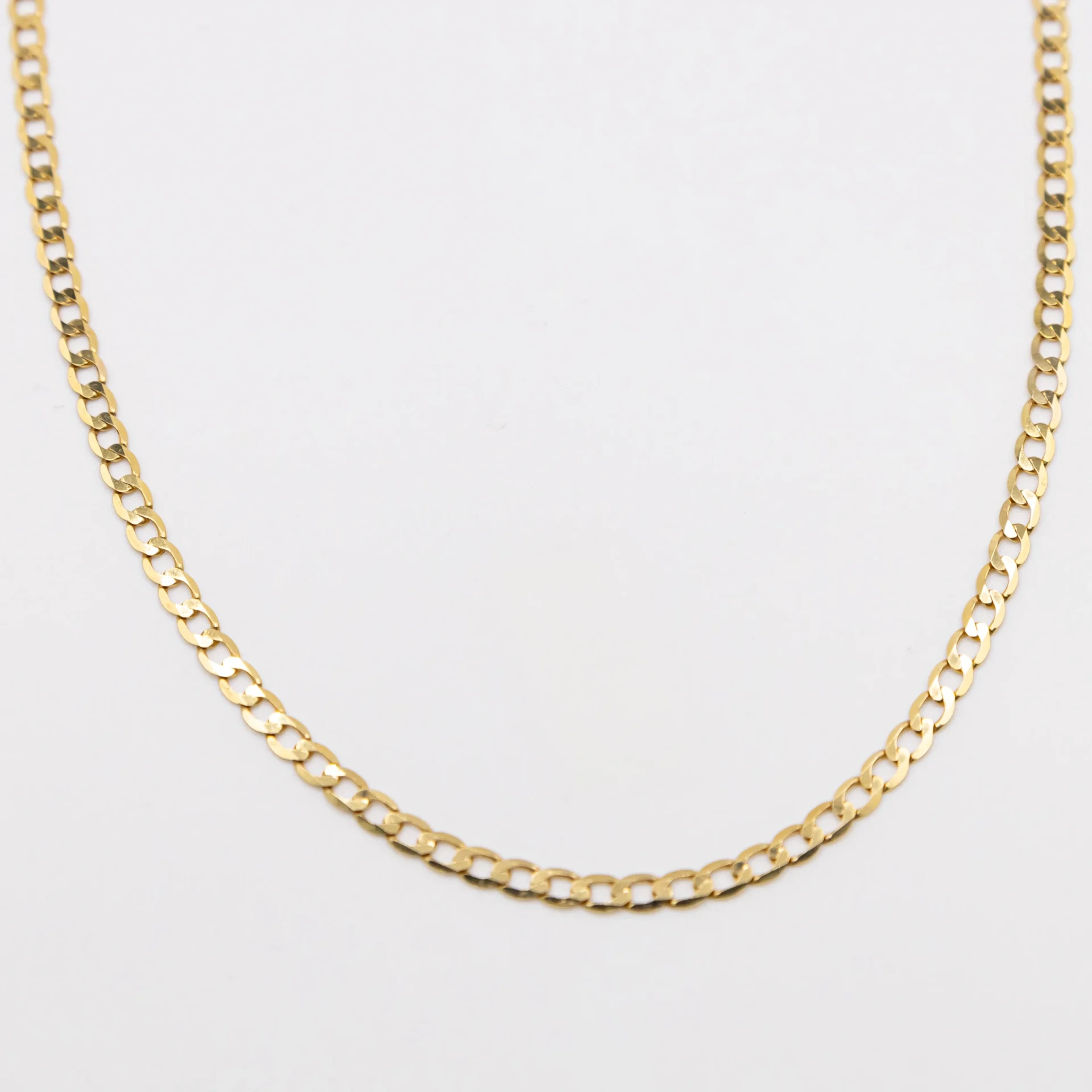 Cadena con Estilo Italiano 2.8mm. 20In. 14k