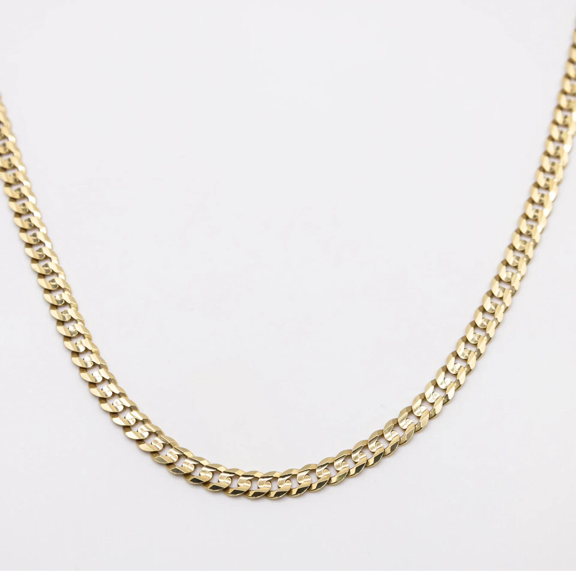 Cadena con Estilo Italiano 6.3mm 10k