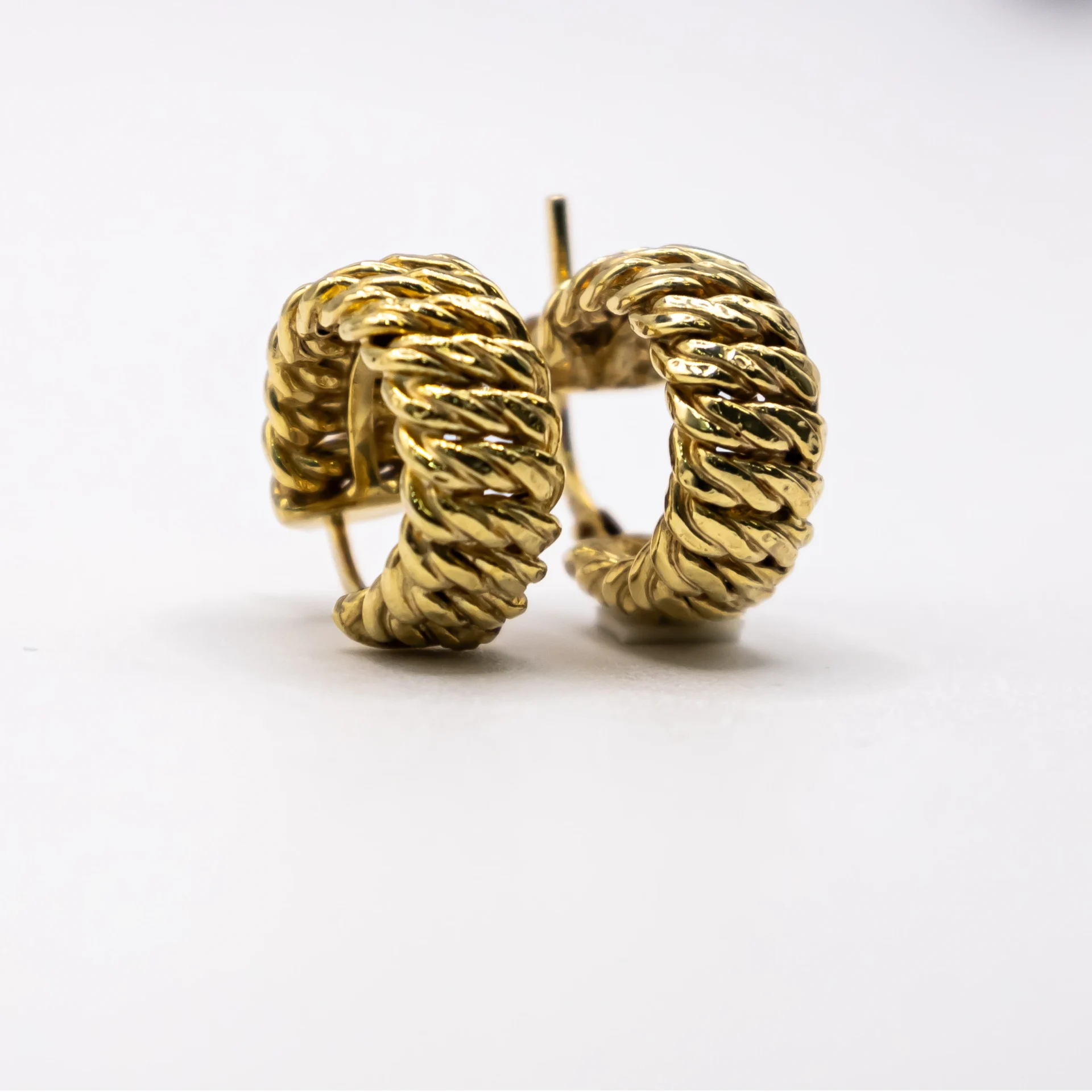 Argollas con Estilo Princesa 14k