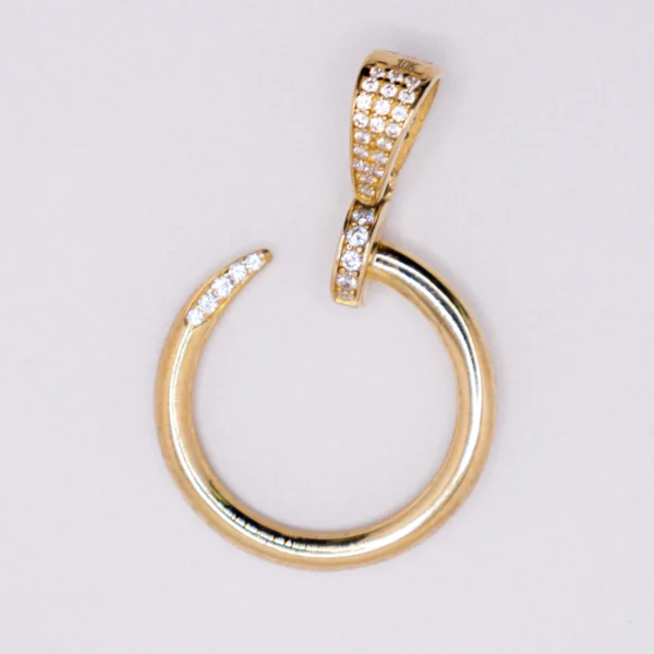 Dije Circular Estilo Clavo Cartier con Zirconias
