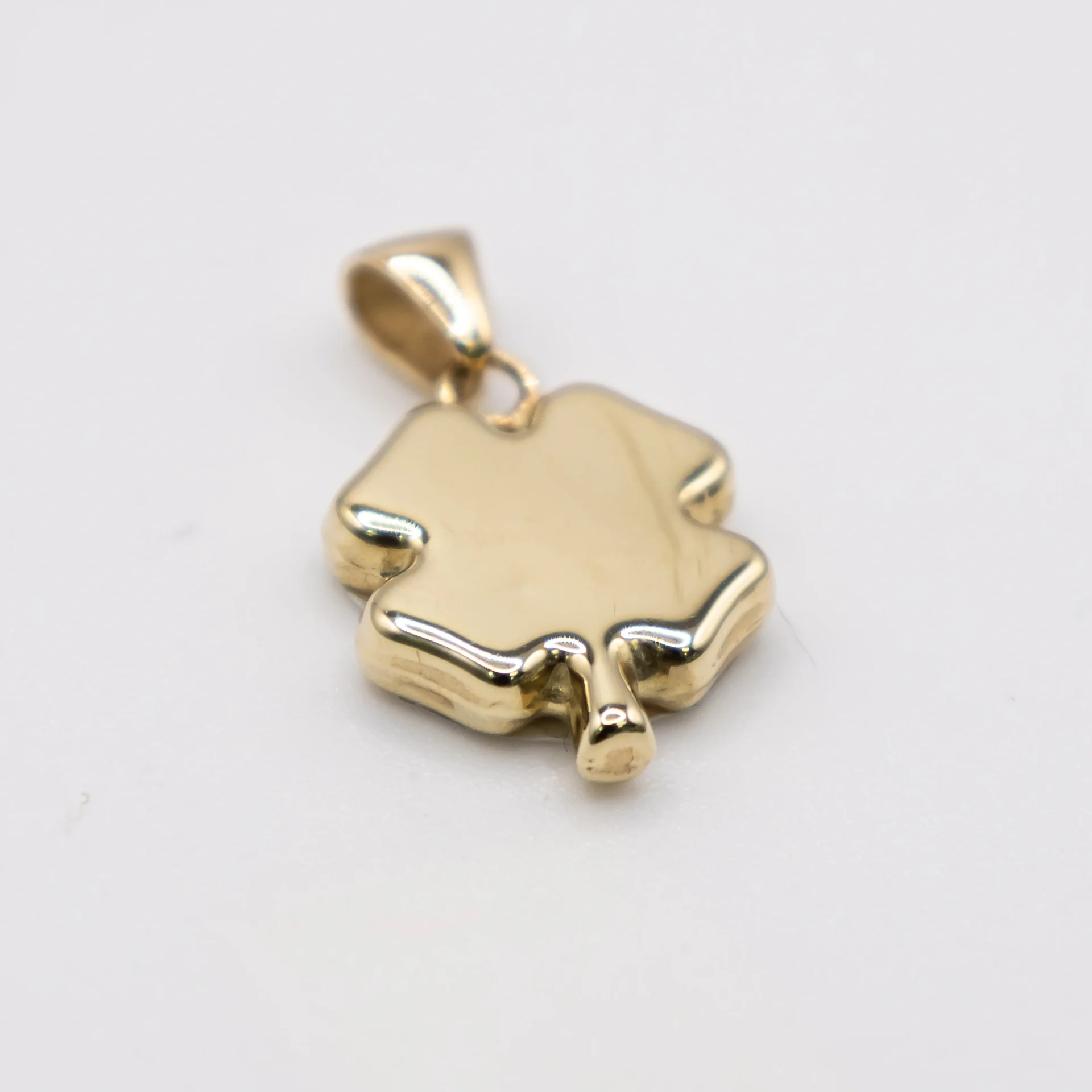 Dije de Trebol de Oro