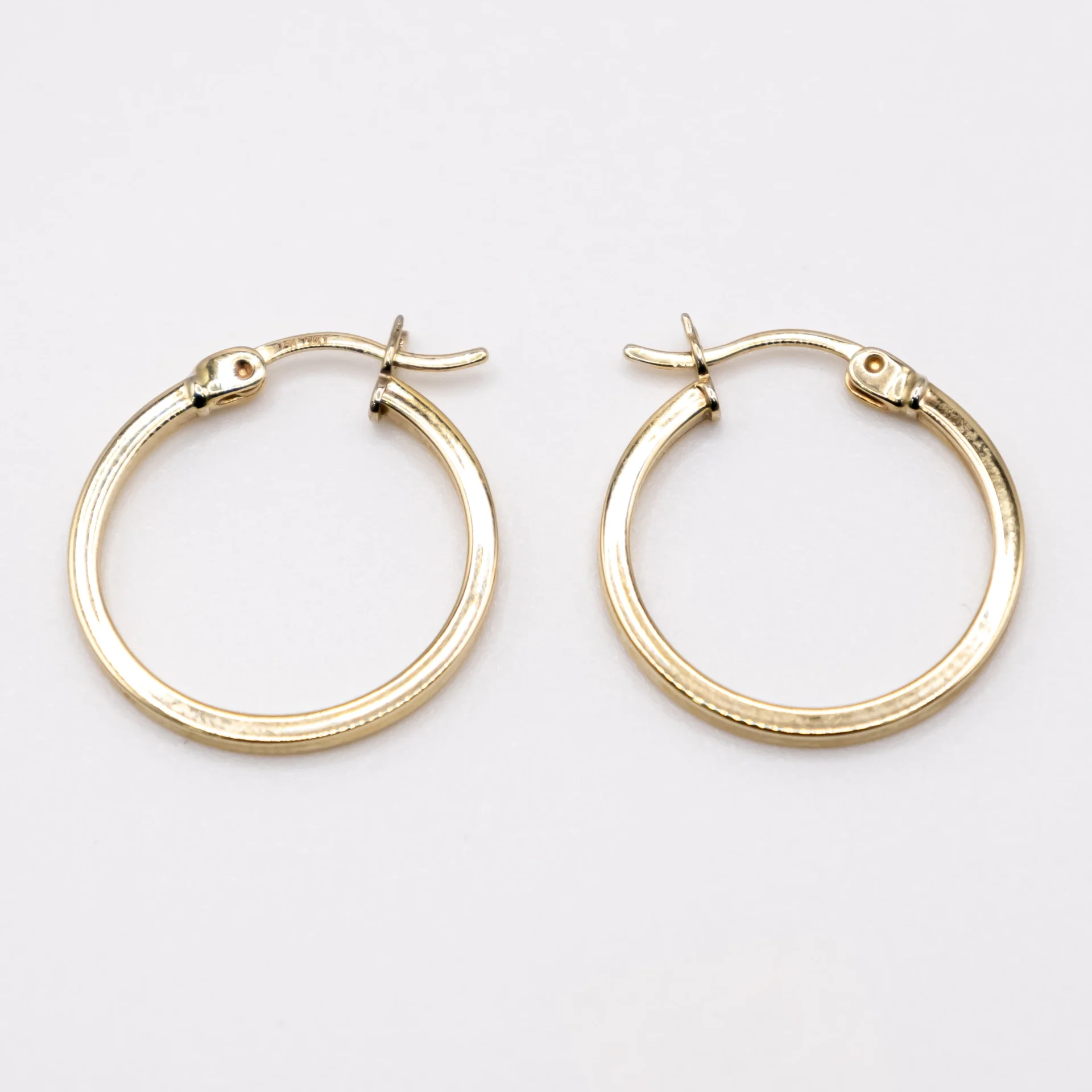 Argollas de banda fina lisas