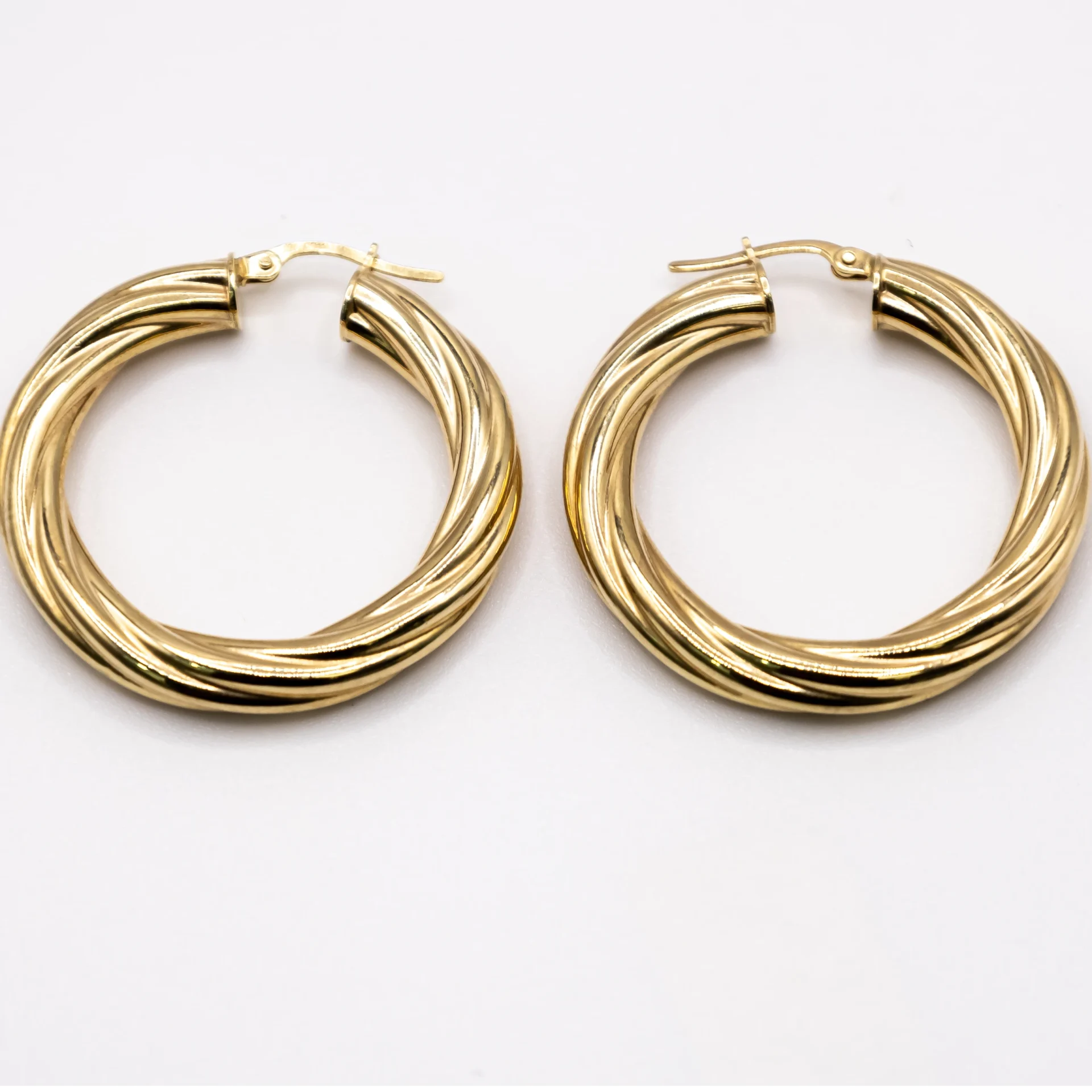 Argollas de cadenetas de cuentas