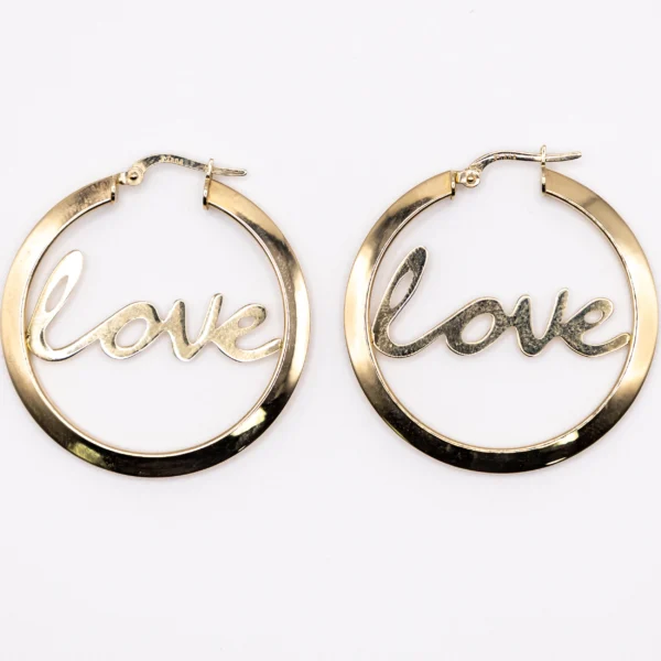 Argollas con Letrero "Love" en el Centro 14k