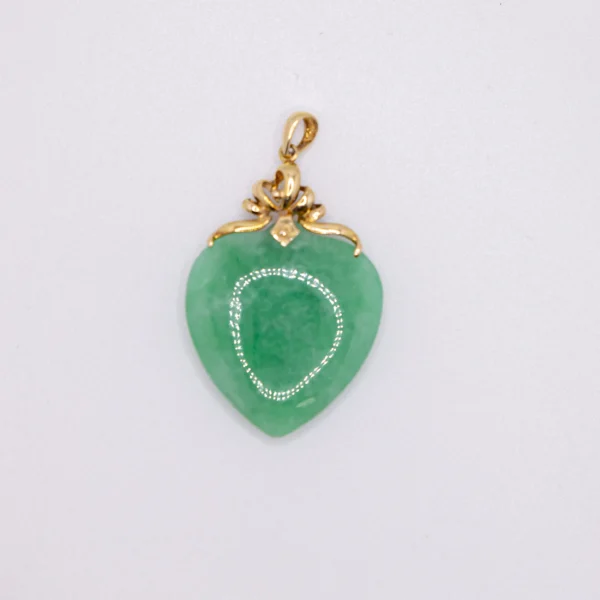 Dije Corazon de Jade