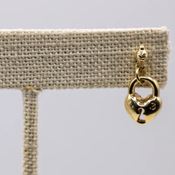 Aretes colgantes con candado en forma de corazón - Imagen 3