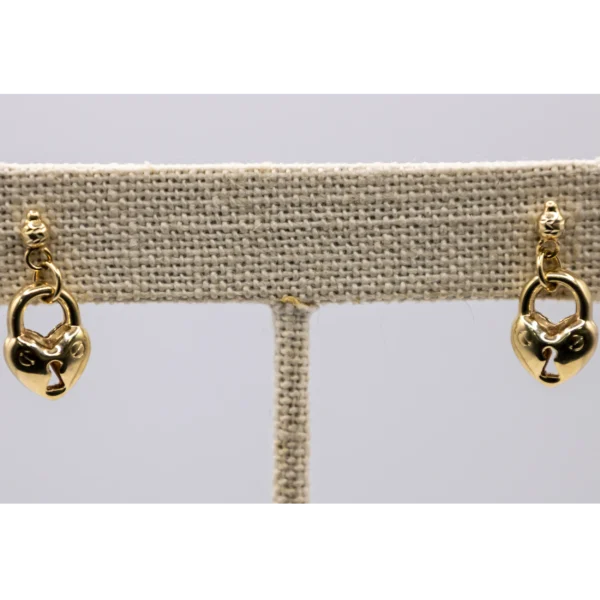 Aretes colgantes con candado en forma de corazón - Imagen 4