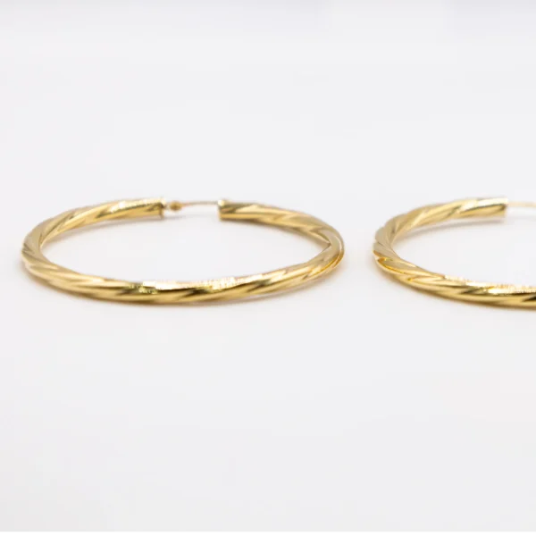 Argollas Grandes de Aro Fino y Torcido - Imagen 2