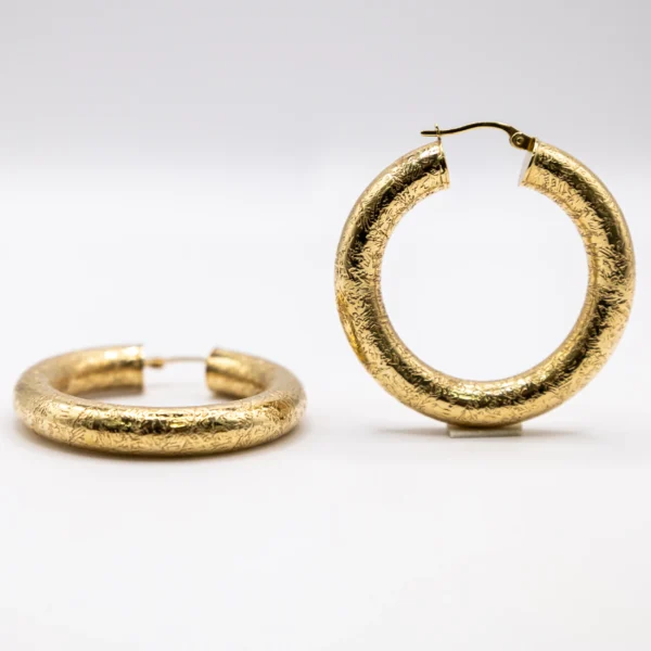 Argollas Medianas con Aros de Tubo Escamado - Imagen 4