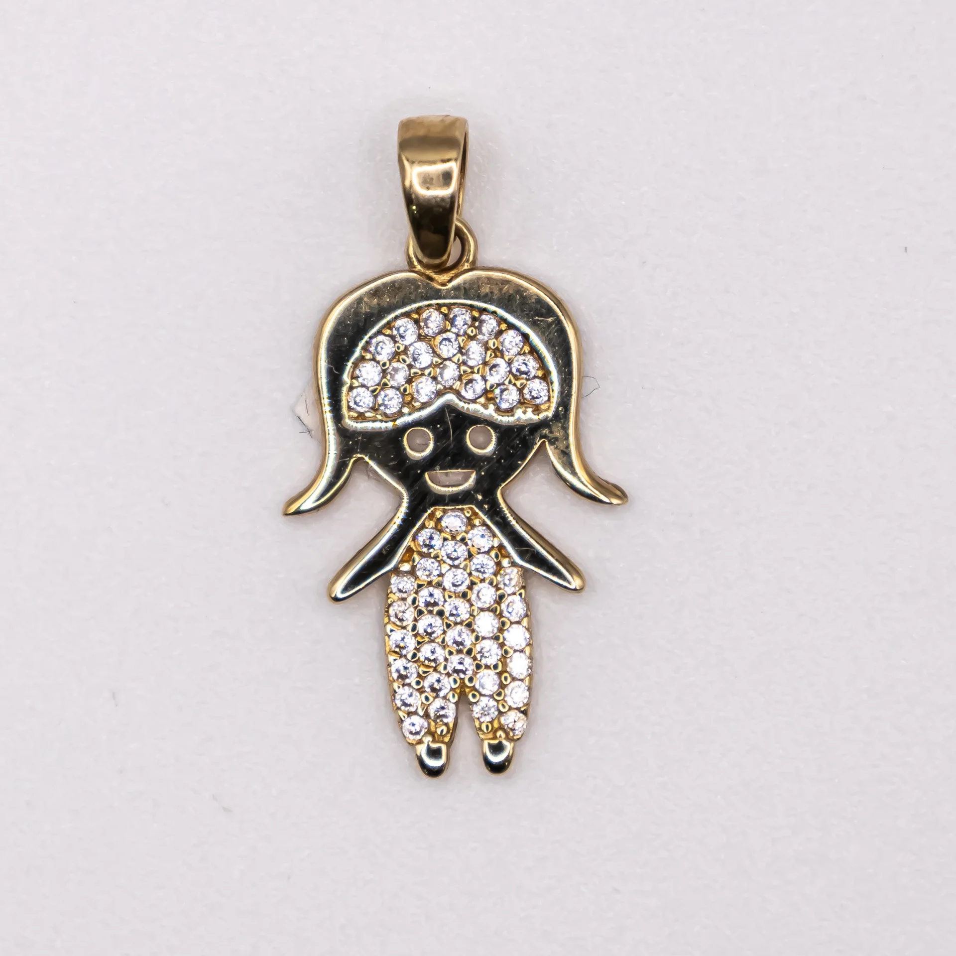 Dije de Niña con Zirconia