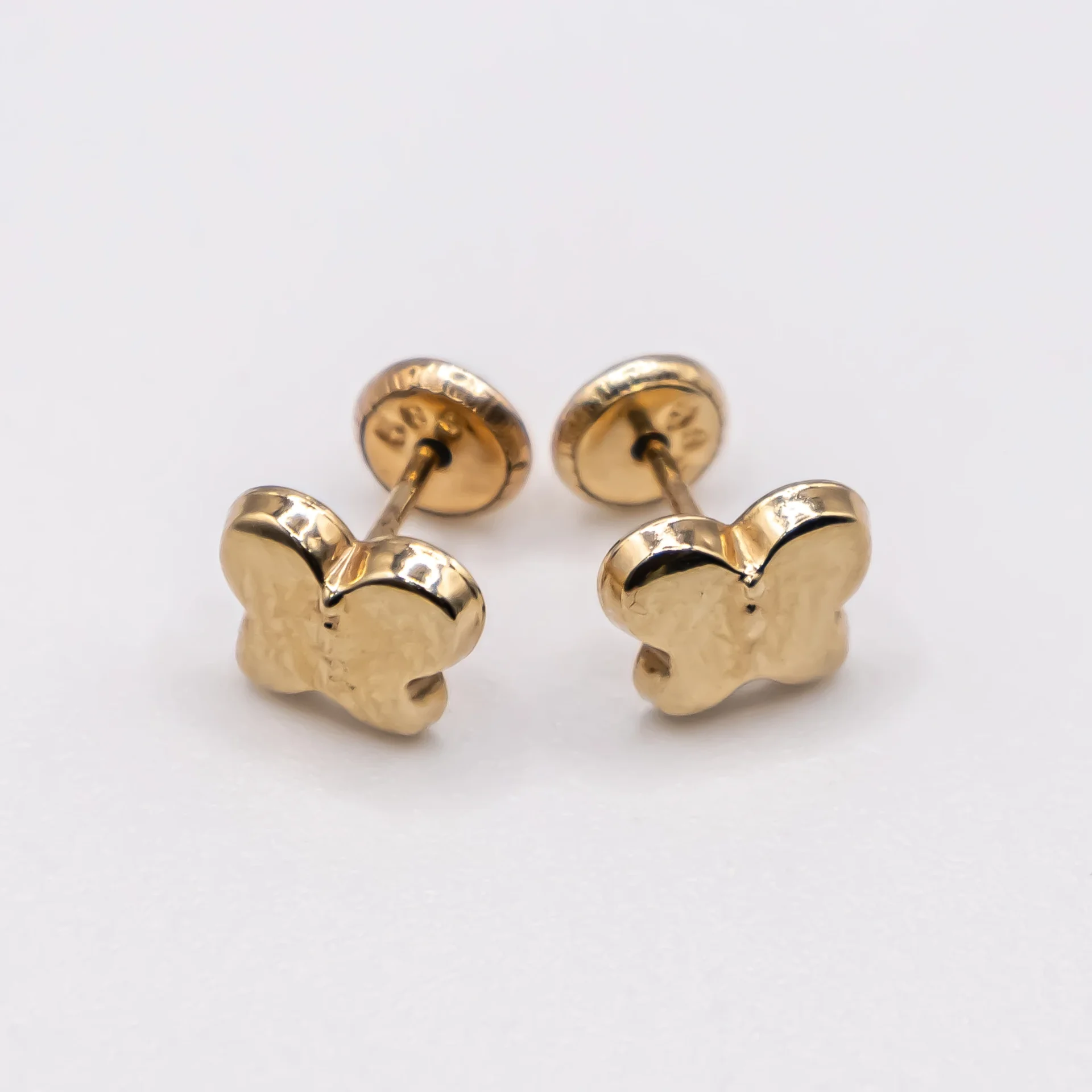 Aretes de mariposa lisas
