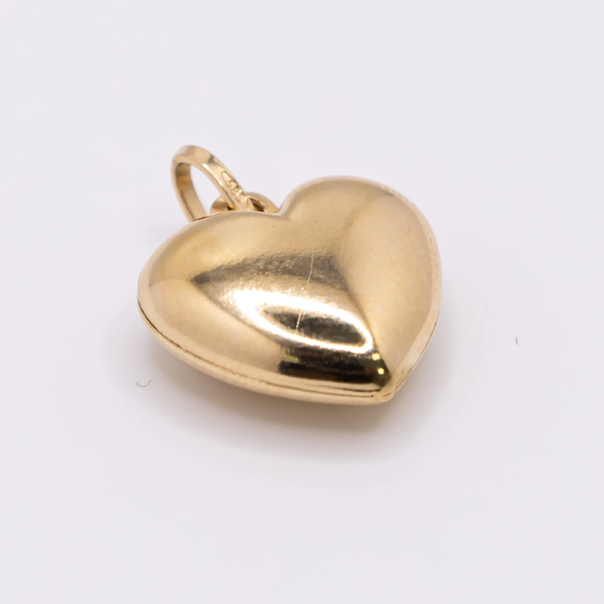 Dije de Corazon Argolla Fina
