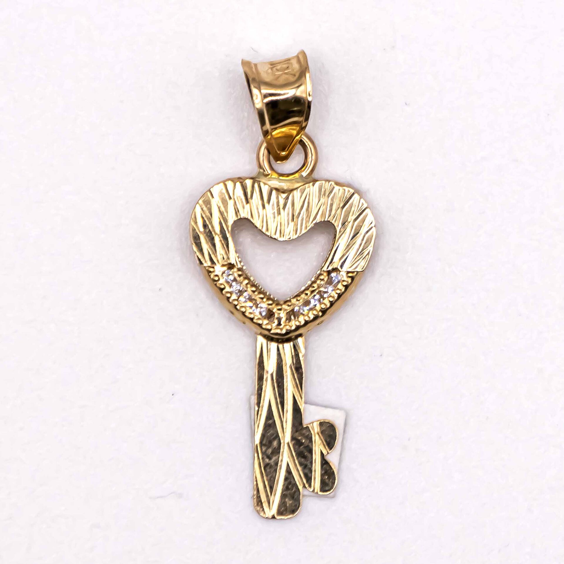 Dije de Llave con Corazón