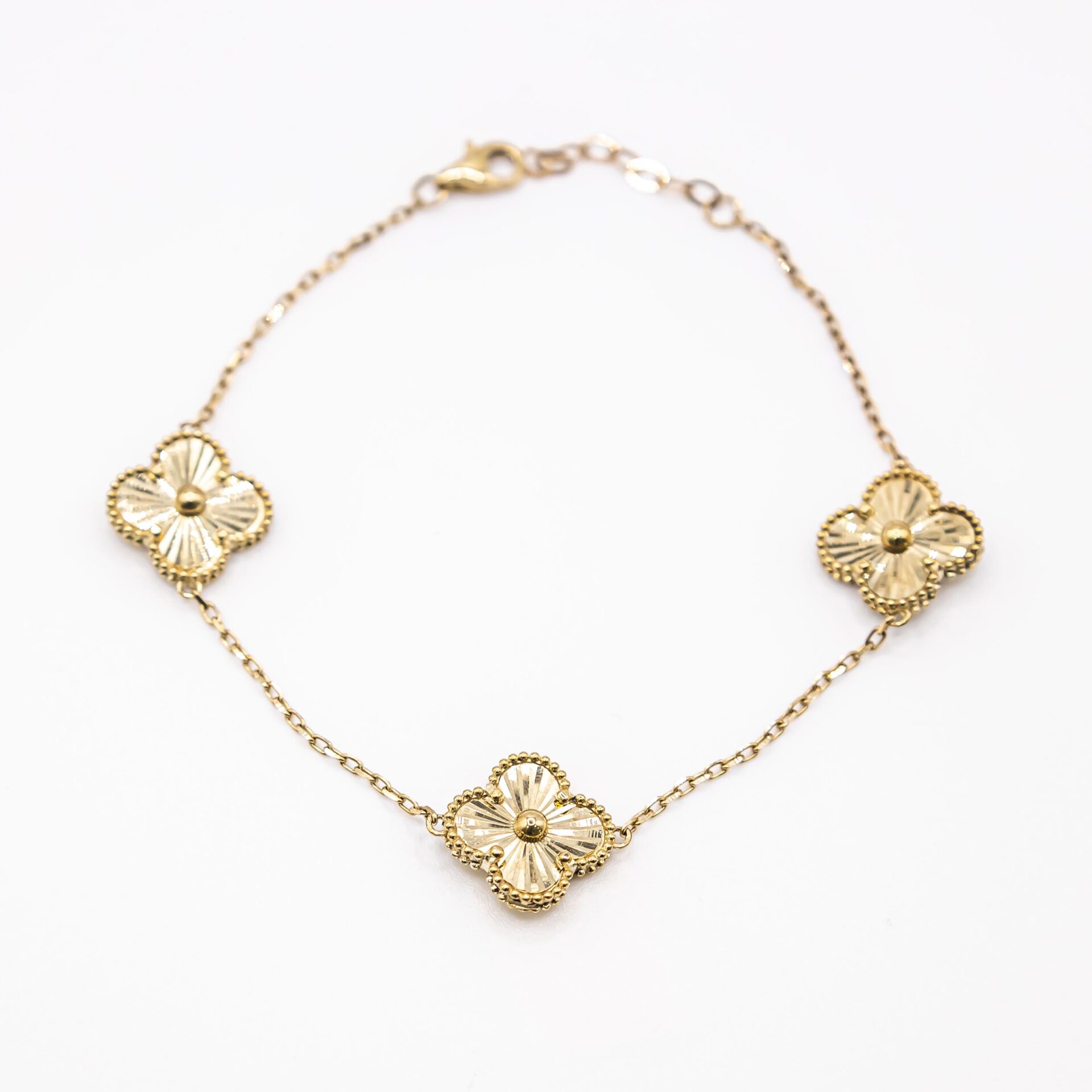 Pulso para Mujer, Estilo Van Cleef Doradas Grandes