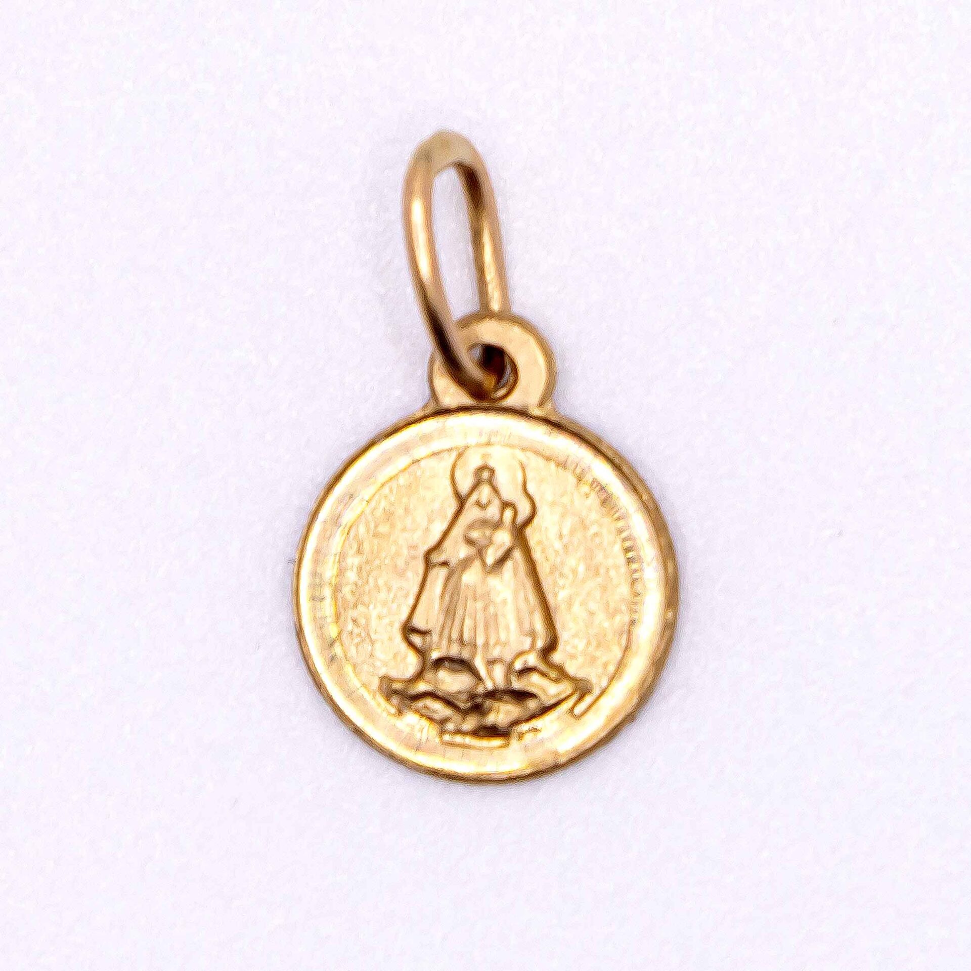 Dije Medalla Pequeña Virgen de la Caridad
